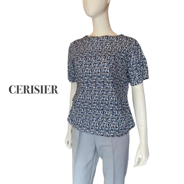 【CERISIER】日本製　L　小ハート柄　カットソー　Tシャツ　半袖　ボートネック（中古品-非常に良い）